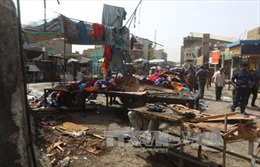 IS đánh bom Baghdad, 17 người chết